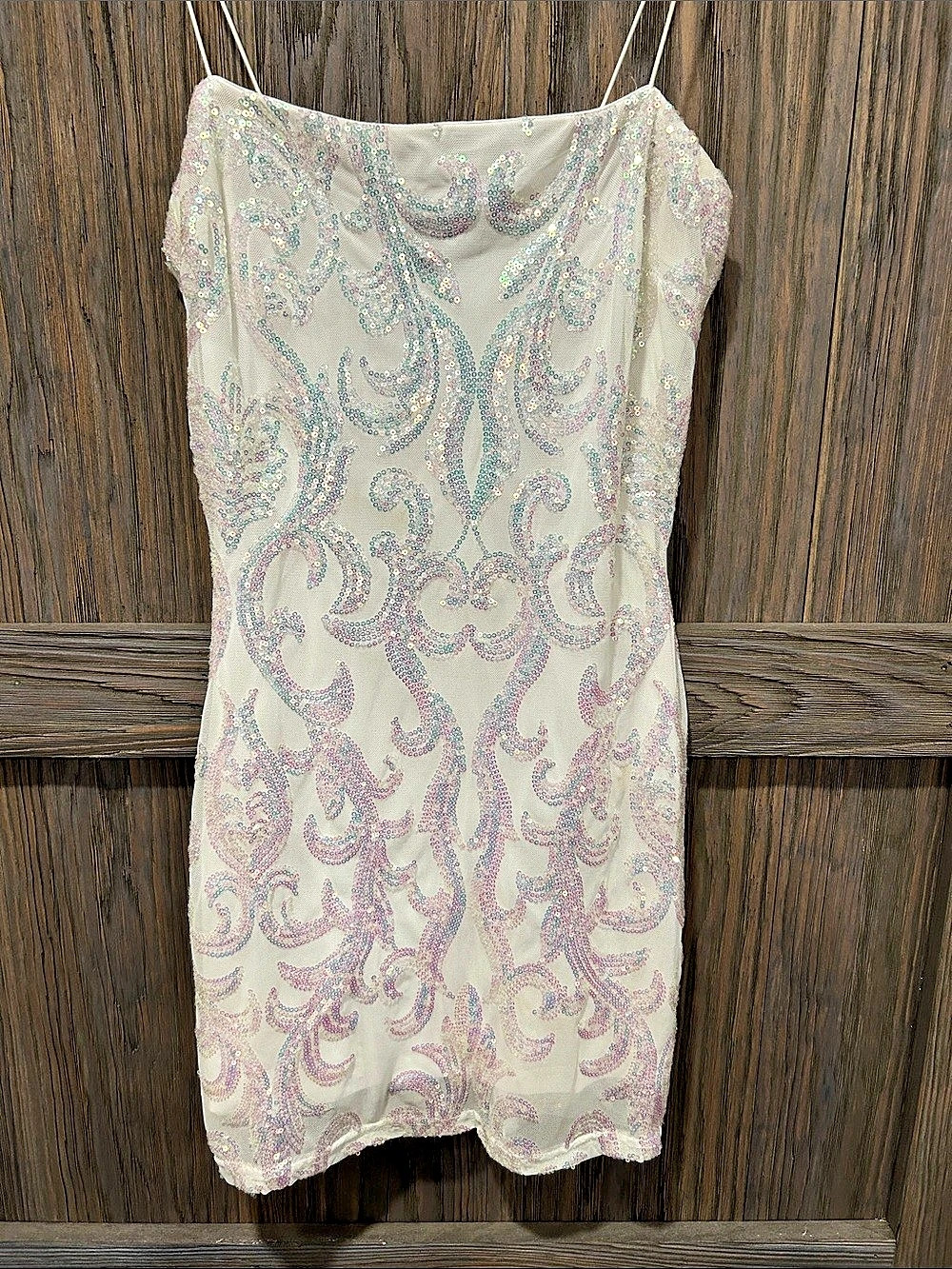 Windsor Sequin Paisley Mini Dress in White & Pink Size Medium Like N